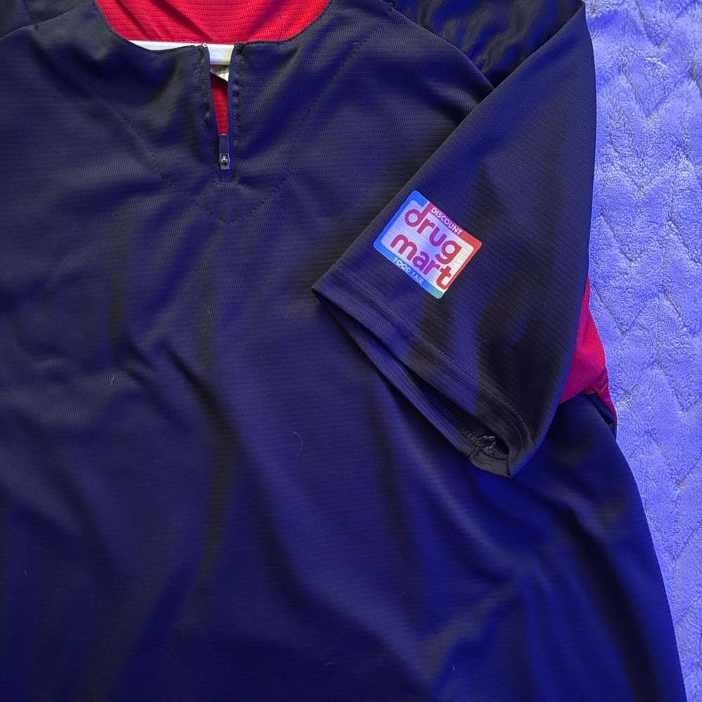 Authentic Collection Short Sleeve Hot Pullover Jacket - Picture 3 of 4